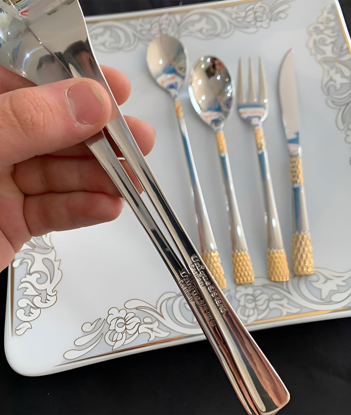 سرویس قاشق چنگال یونیک اصل آلمان 24 نفره 120 پارچه مدل آناناسی دورنگ