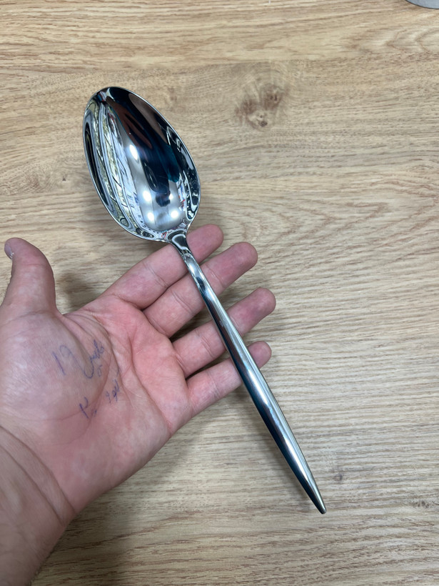 سرویس قاشق چنگال یونیک اصل آلمان 24 نفره 120 پارچه مدل سوزنی ساده نقره ای