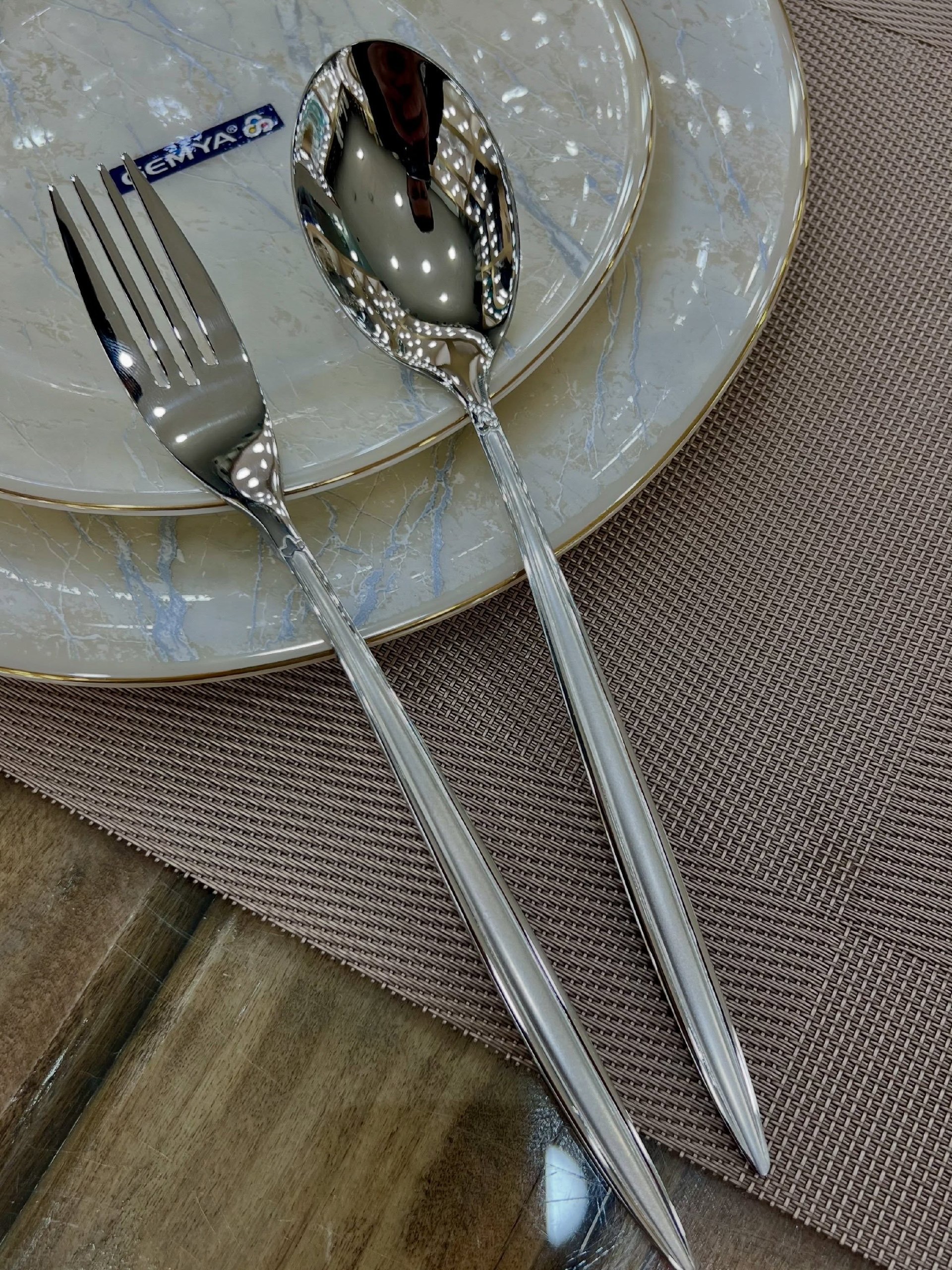 سرویس قاشق چنگال طرح جدید